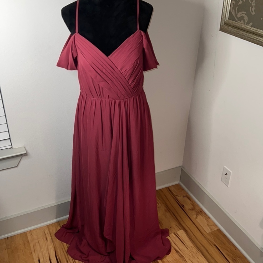 JJ’s House A-line V-Neck Floor Length Chiffon Long Dress Ruffle Sz 12‎ Cabernet